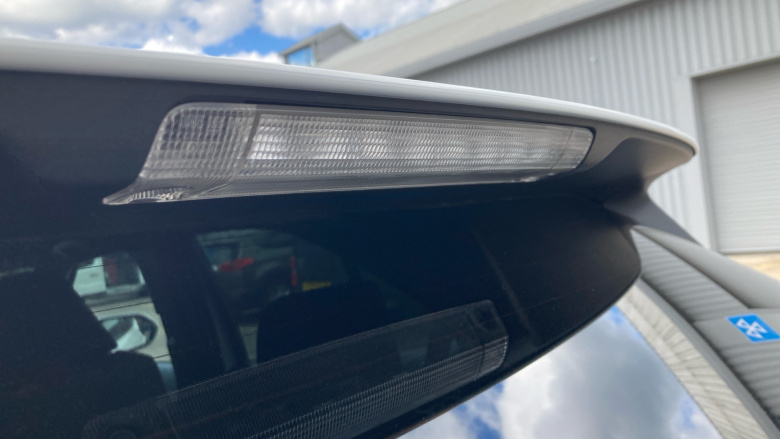 Toyota Yaris Cross 1.5 Hybrid Design 5dr CVT Hybrid Estate